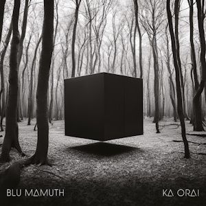Blu Mamuth: Ka Ora!