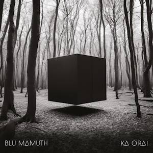 Blu Mamuth: Ka Ora!